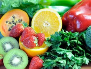 Let’s Explore Some Myths And Facts About the Best Time to Have Fruits