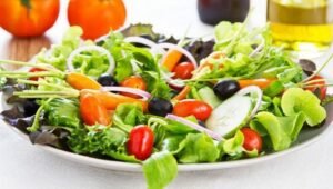What are the Benefits of Eating Salads