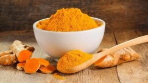Discover 6 Benefits of Consuming a Daily Teaspoon of Turmeric