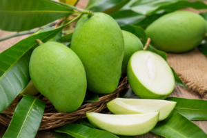Amazing Health Reasons to Eat Raw Mango in Summer